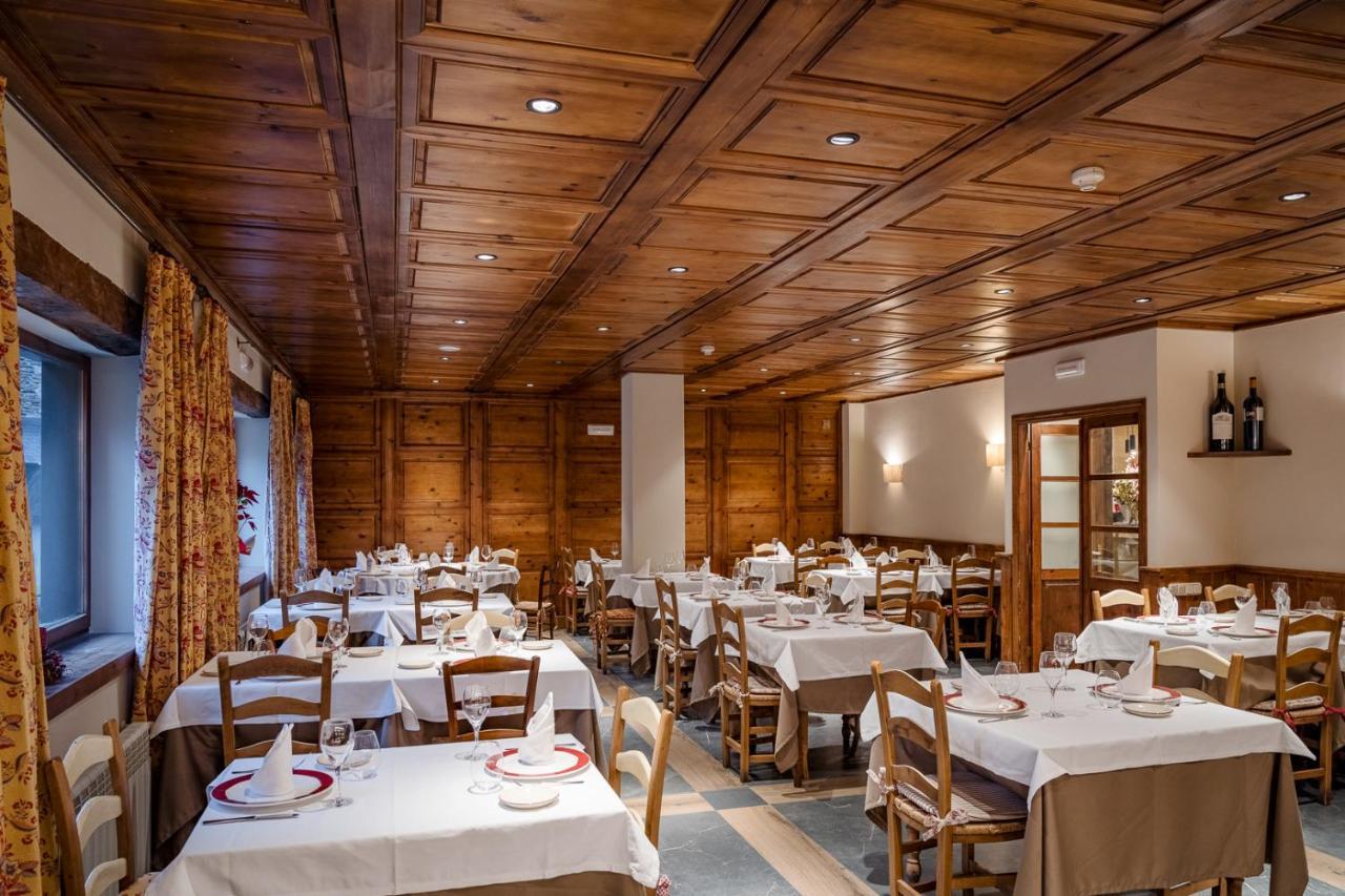 Hotel Chalet Bassibe Baqueira Beret Luaran gambar