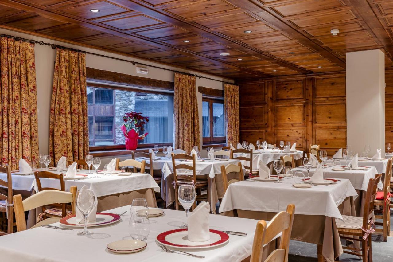 Hotel Chalet Bassibe Baqueira Beret Luaran gambar