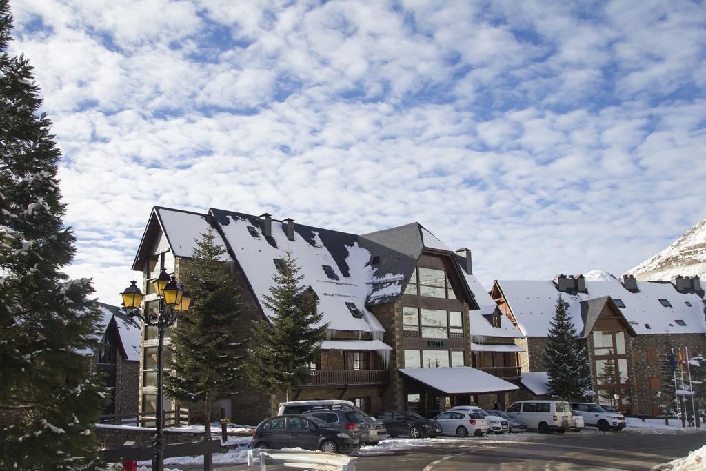 Hotel Chalet Bassibe Baqueira Beret Luaran gambar